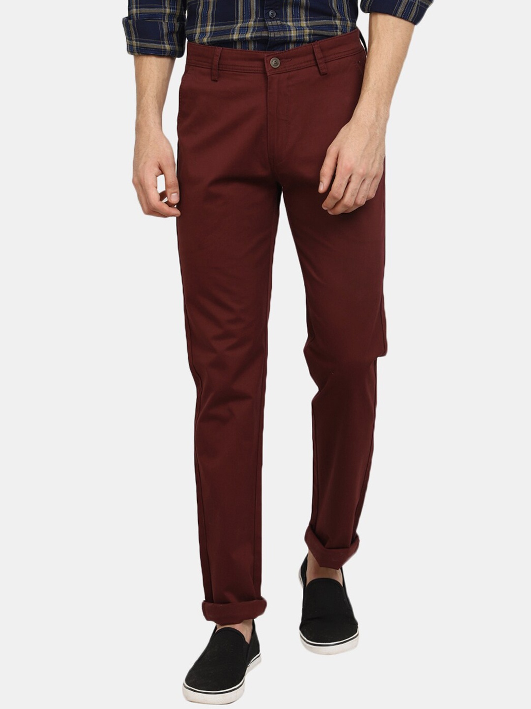 

V-Mart Men Maroon Classic Slim Fit Cotton Chinos Trousers