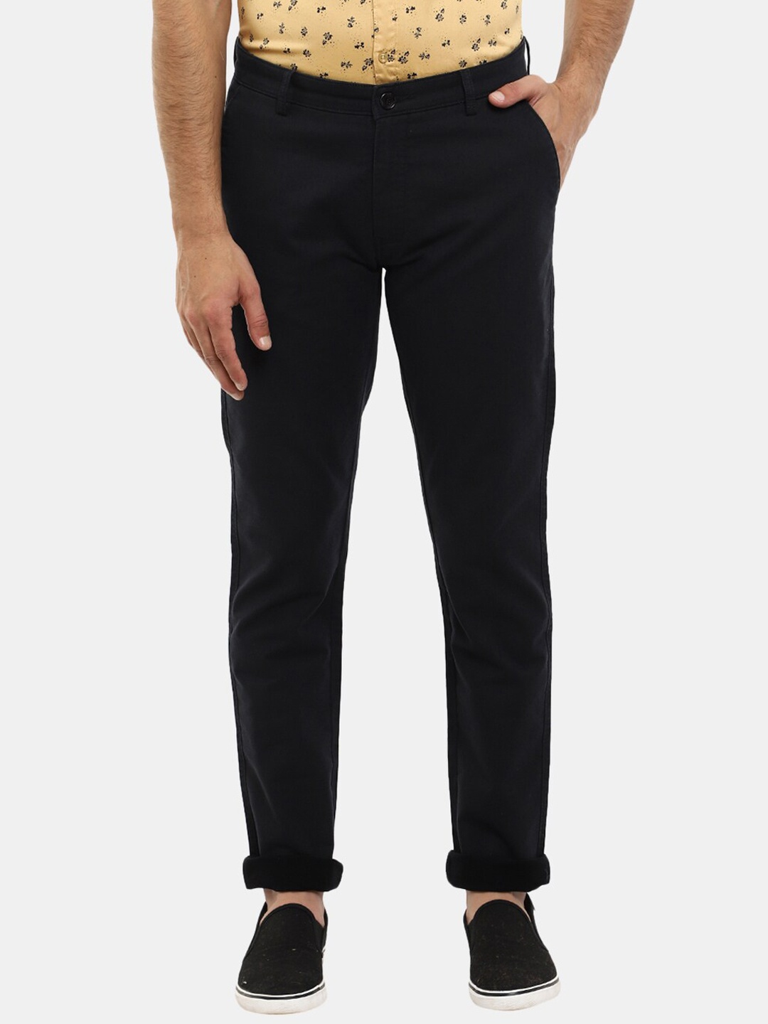 

V-Mart Men Black Classic Slim Fit Cotton Chinos Trousers