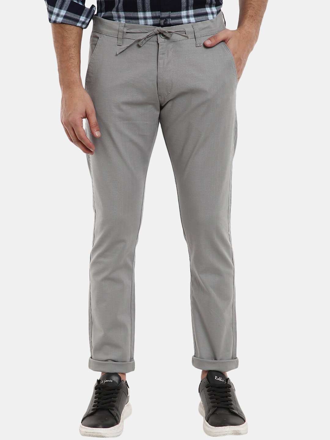 

V-Mart Men Grey Classic Cotton Chinos Trousers