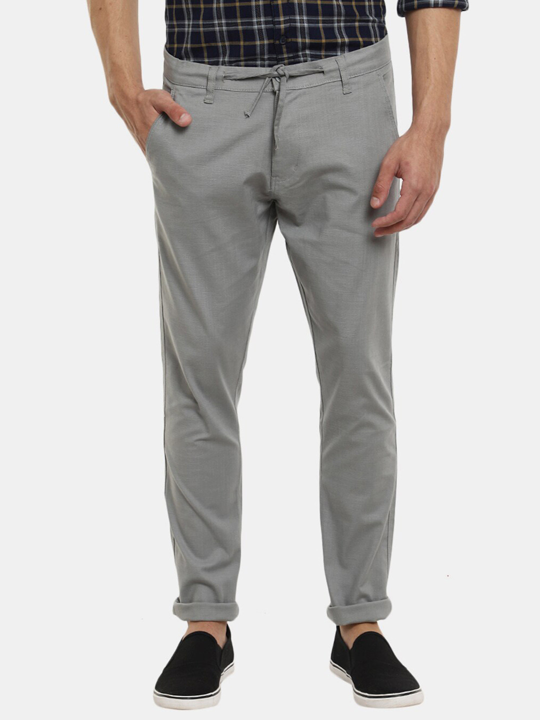 

V-Mart Men Grey Classic Cotton Chinos Trousers