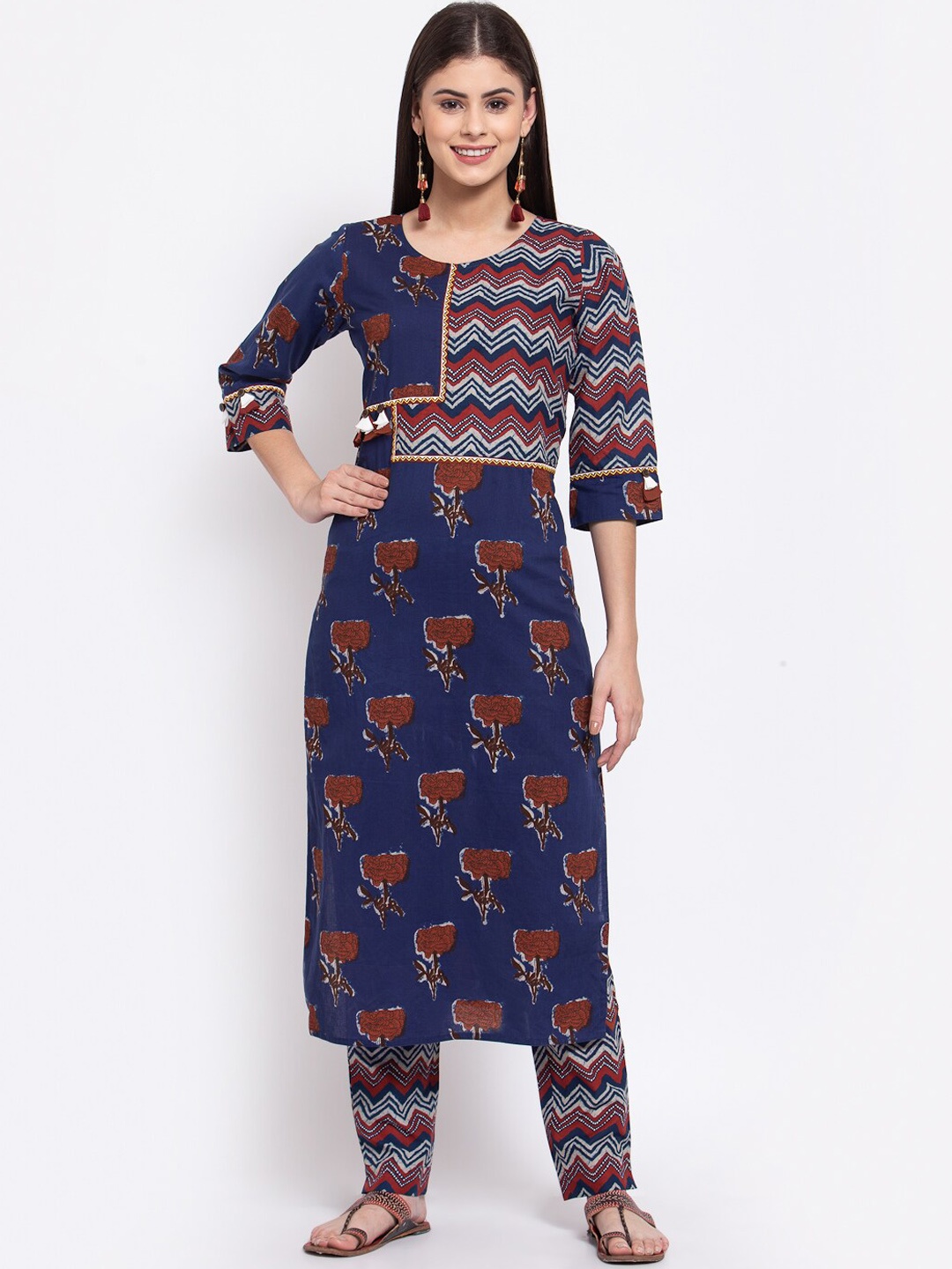 

Saart Bunaai Women Blue Ethnic Motifs Printed Gotta Patti Pure Cotton Kurta with Trousers