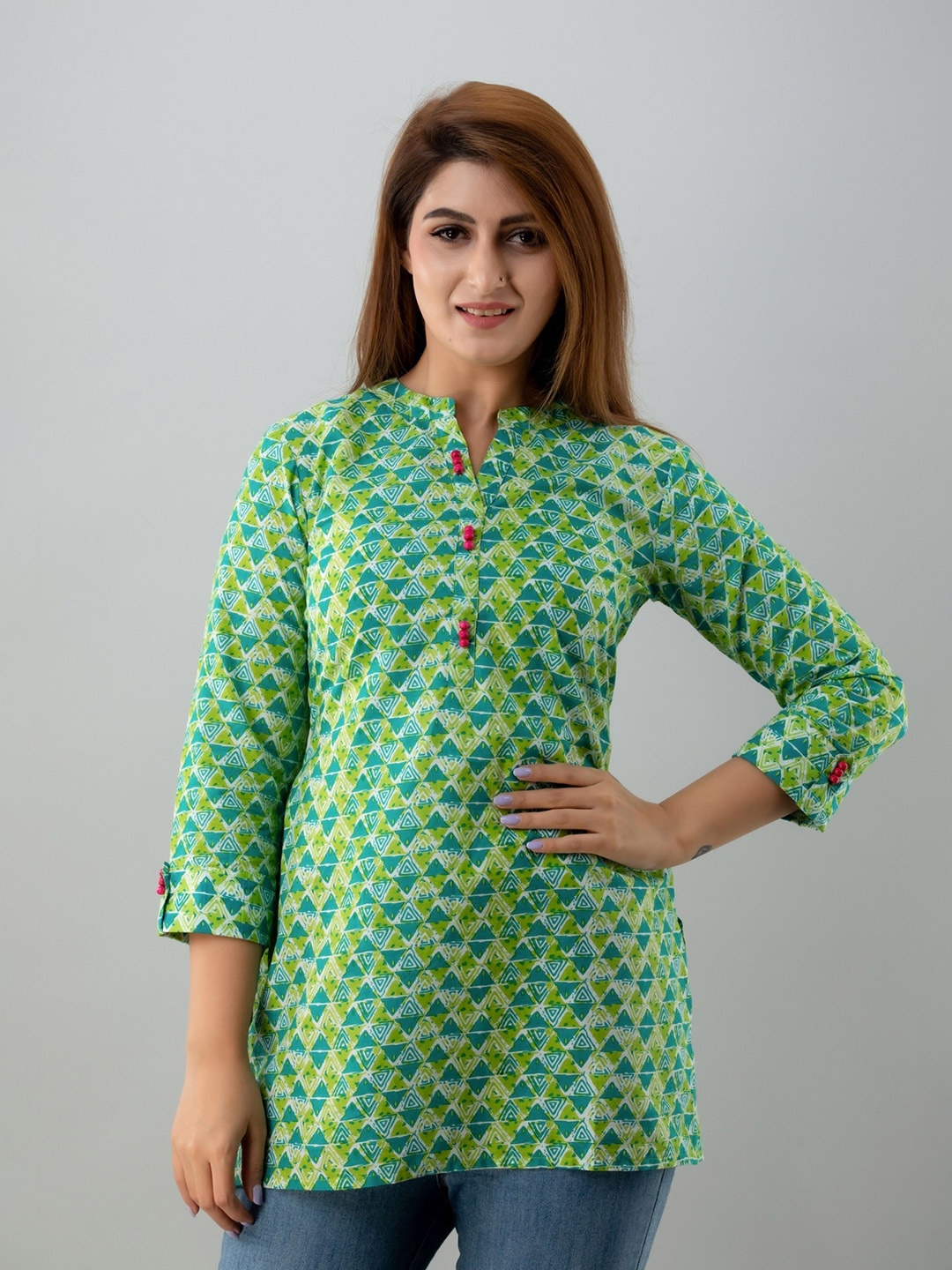 

Saart Bunaai Green & Blue Mandarin Collar Printed Cotton Tunic