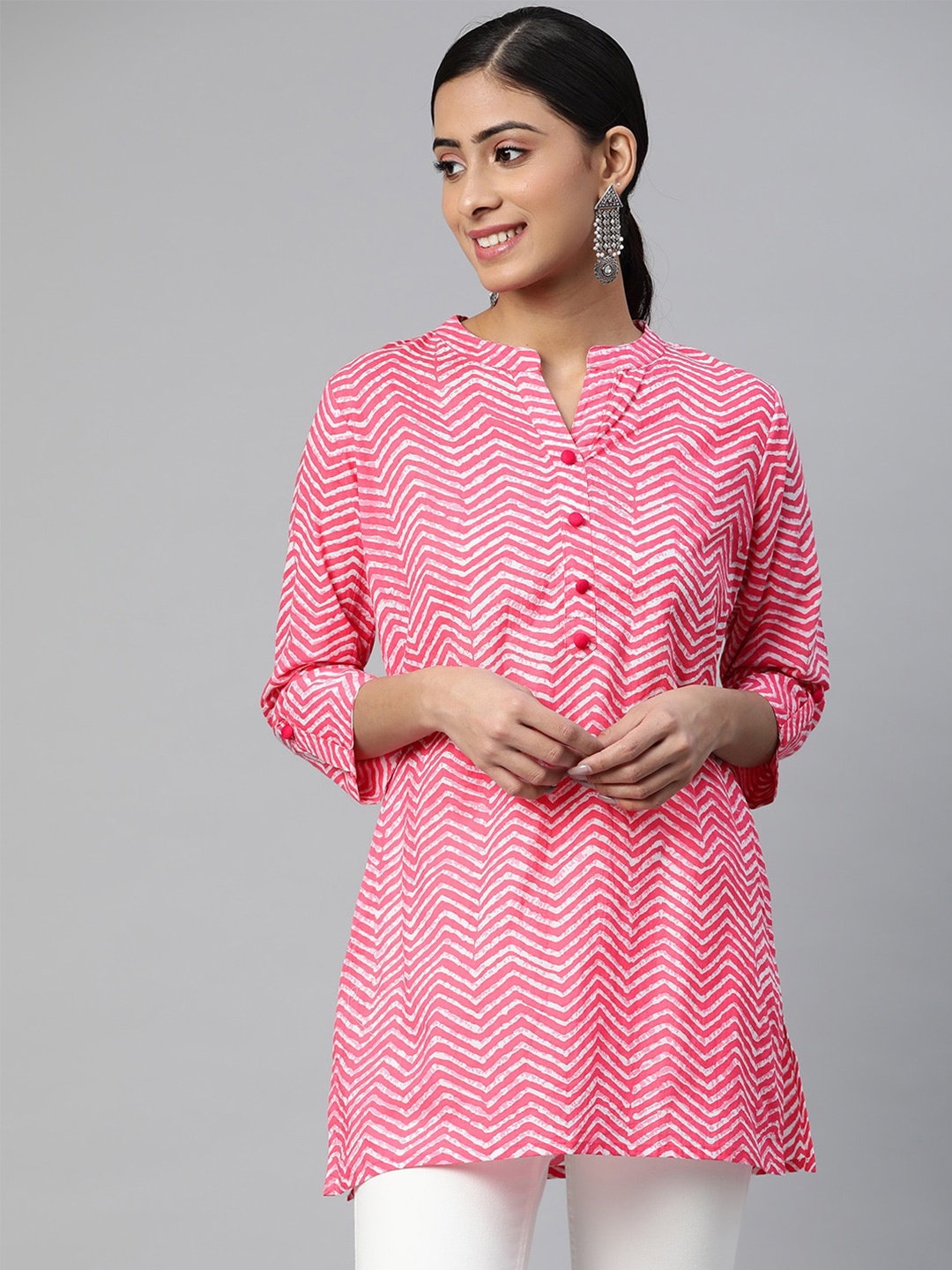 

Saart Bunaai Pink & White Mandarin Collar Printed Cotton Tunic