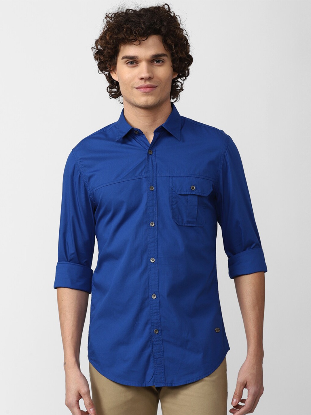 

Peter England Casuals Men Blue Slim Fit Pure Cotton Casual Shirt