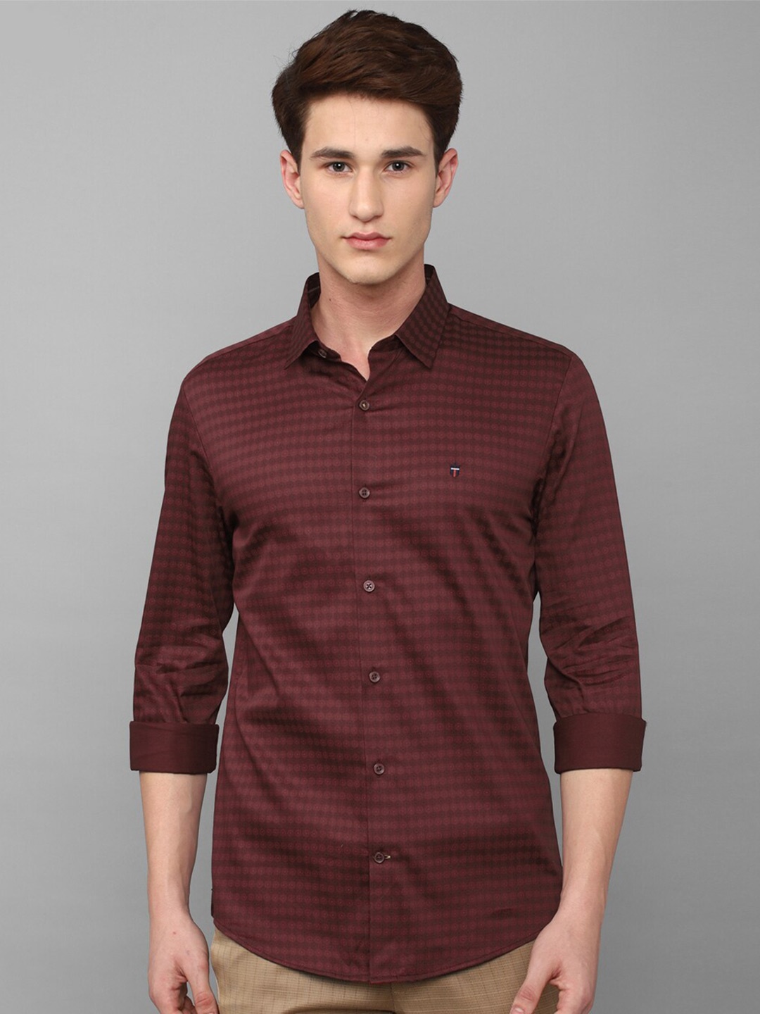 

Louis Philippe Sport Men Slim Fit Micro Checks Pure Cotton Casual Shirt, Maroon