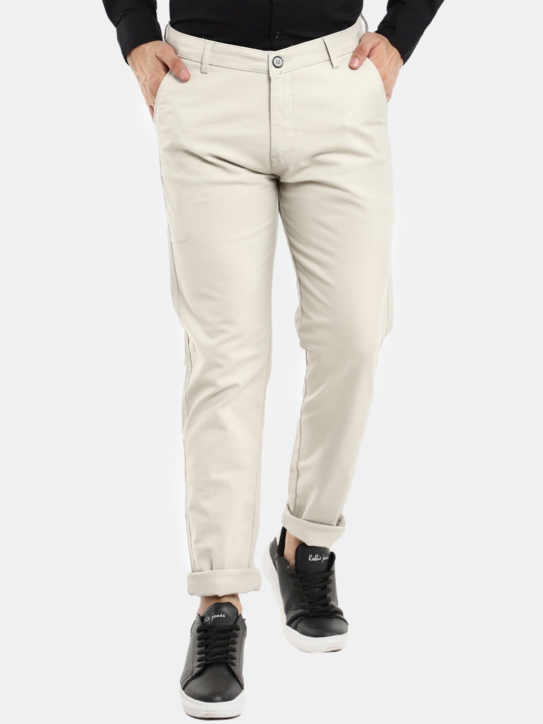 

V-Mart Men Cream-Coloured Classic Cotton Chinos Trousers
