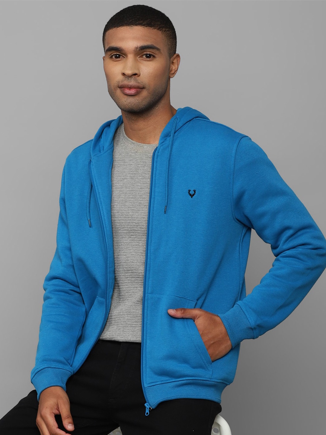 

Allen Solly Men Blue Cotton Hooded Sweatshirt