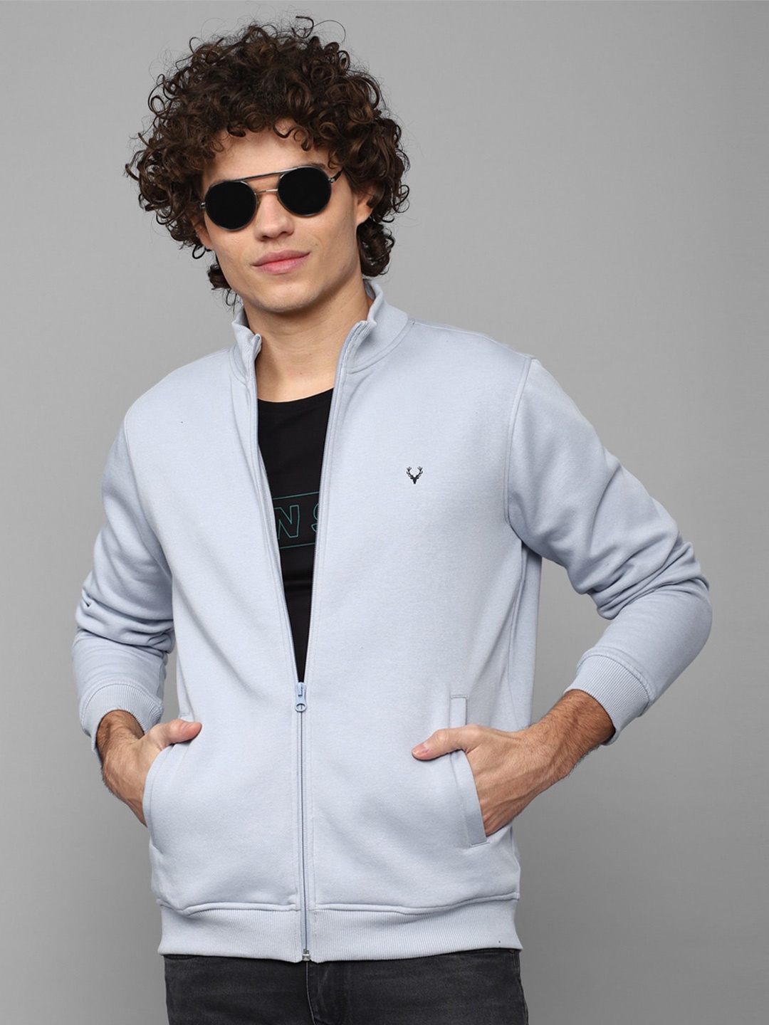 

Allen Solly Men Blue Cotton Sweatshirt