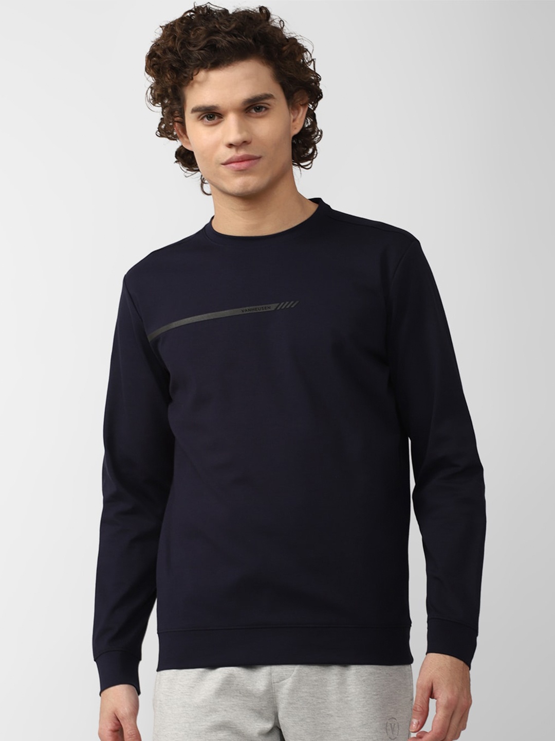 

Van Heusen Flex Cotton Running Sweatshirt, Navy blue