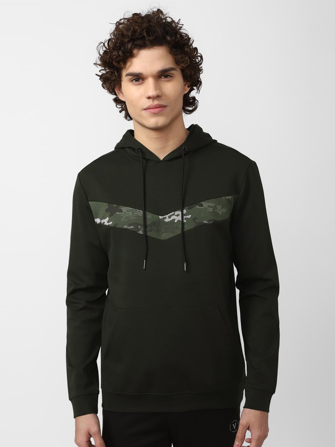

Van Heusen Flex Men Olive Green Printed Cotton Hooded Sweatshirt