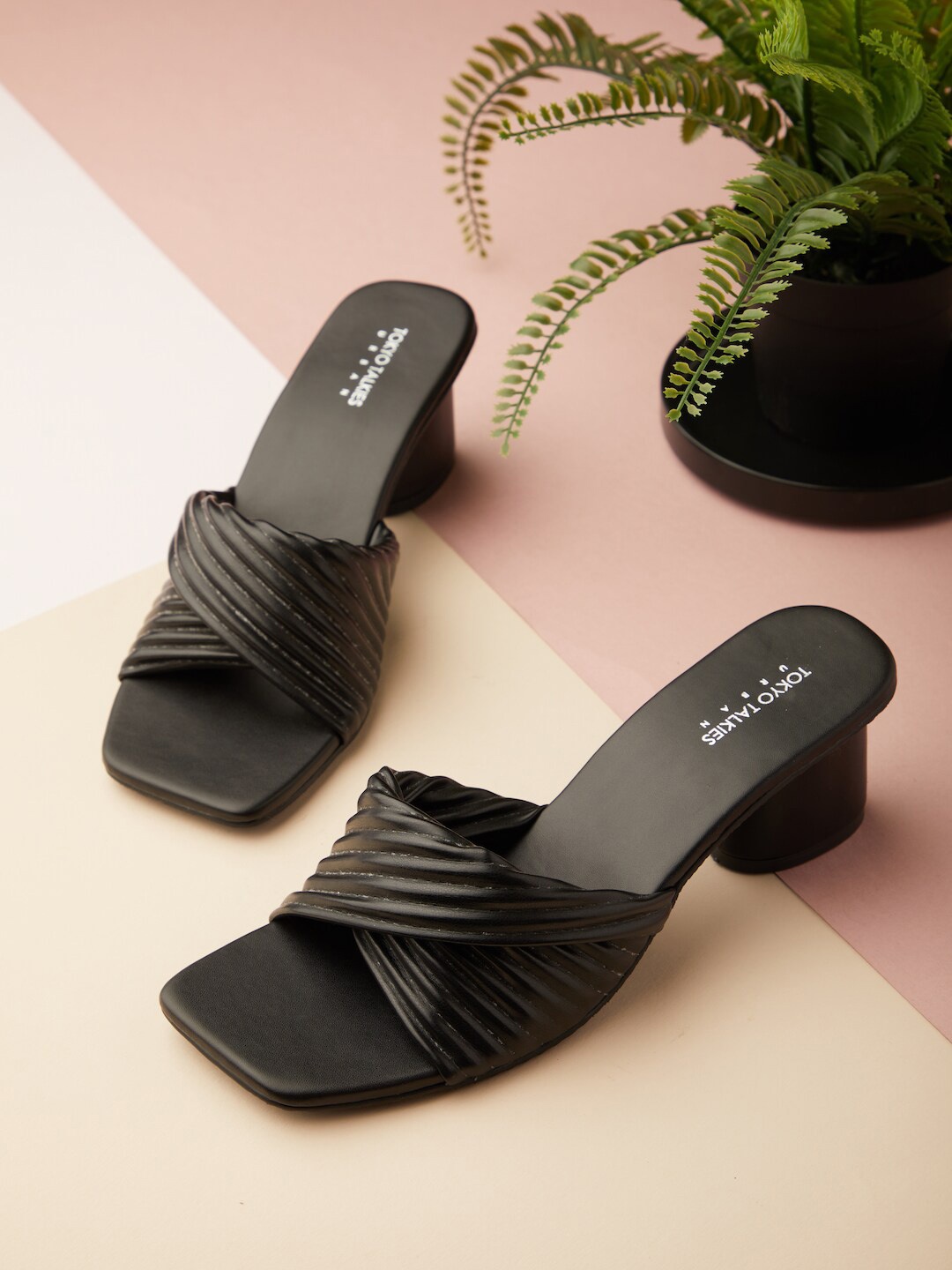 

Tokyo Talkies Black Striped Open Toe Block Heels