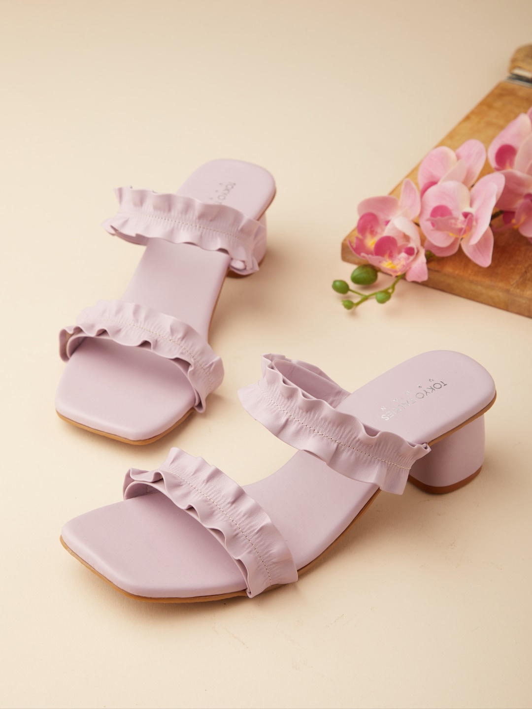 

Tokyo Talkies Lavender Embellished Open Toe Block Heels