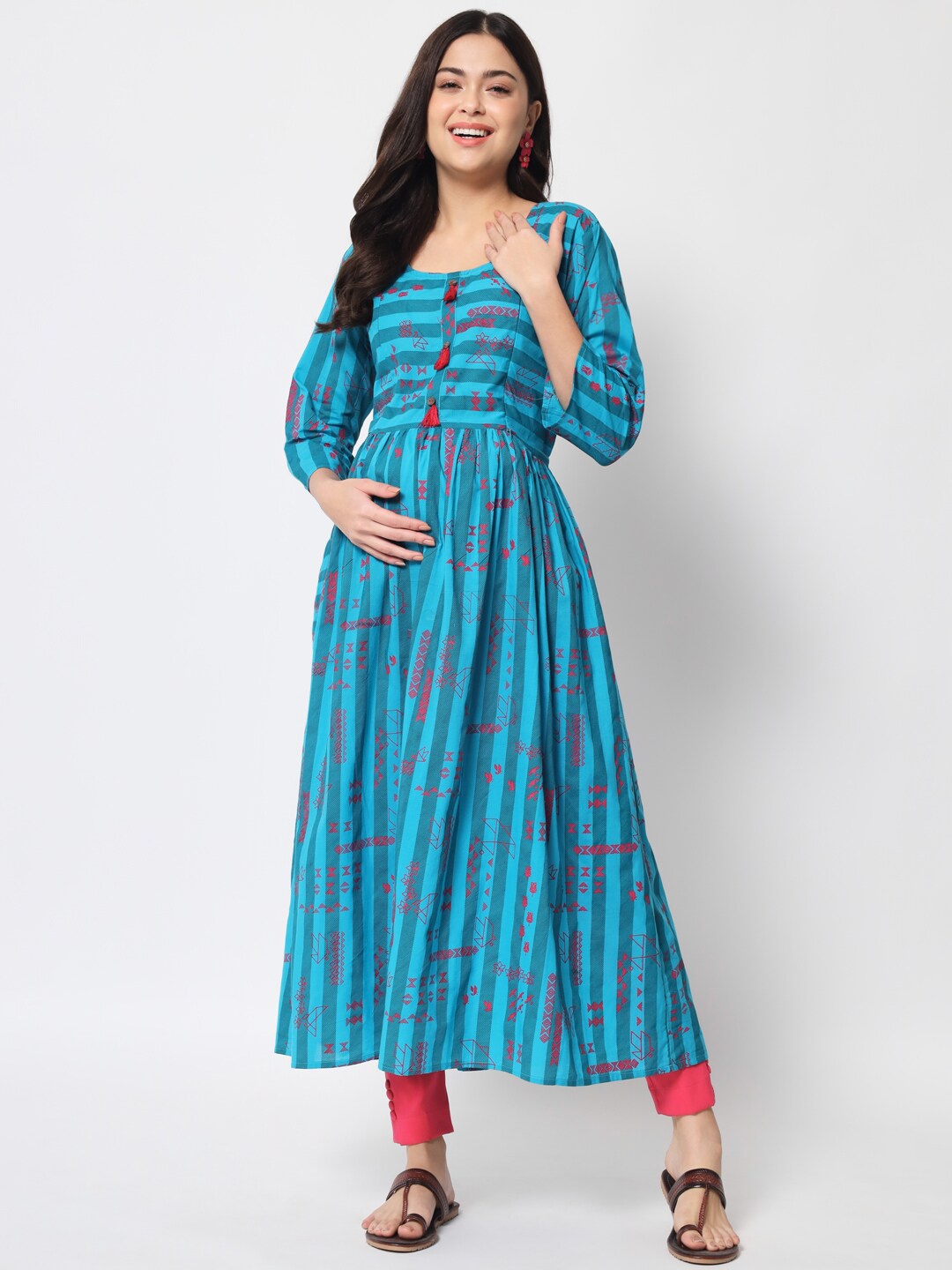 

Aujjessa Geometric Printed Pure Cotton Maternity Kurta, Turquoise blue