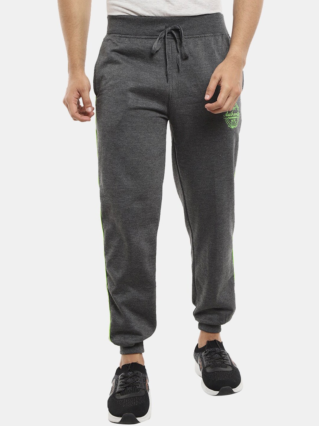 

V-Mart Men Grey Melange Cotton Joggers