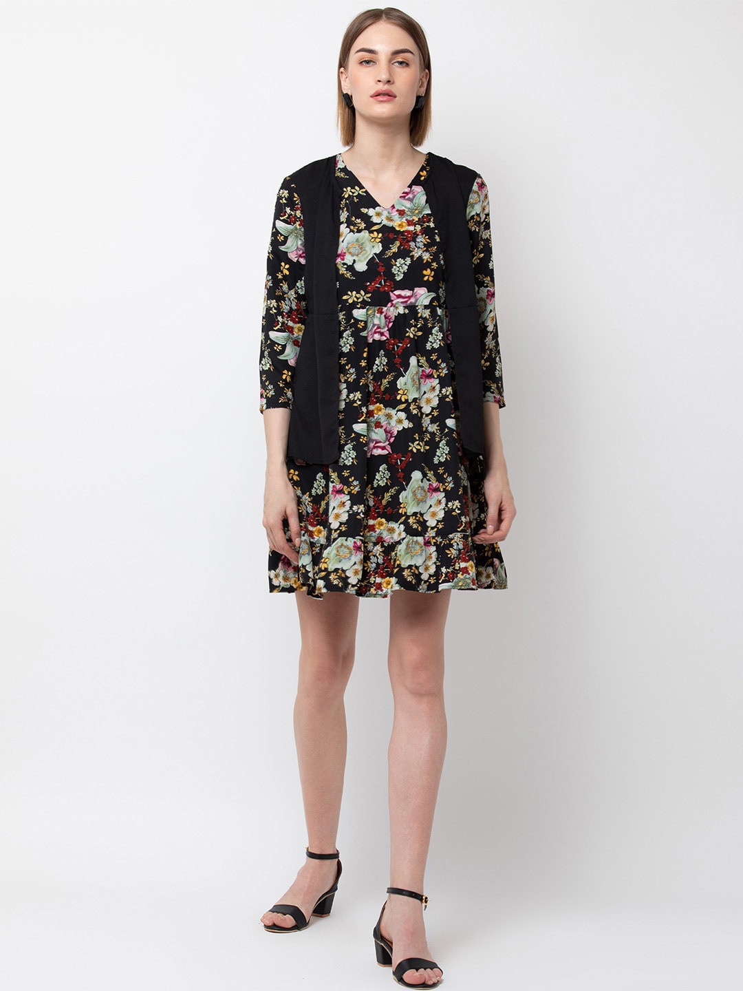 

DODO & MOA Printed Floral V-Neck Fit and Flare Dress, Black