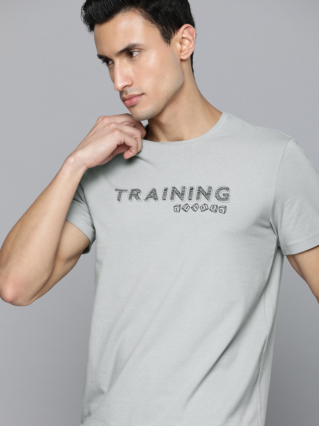 

HRX by Hrithik Roshan Men Typography Printed T-shirt, Grey