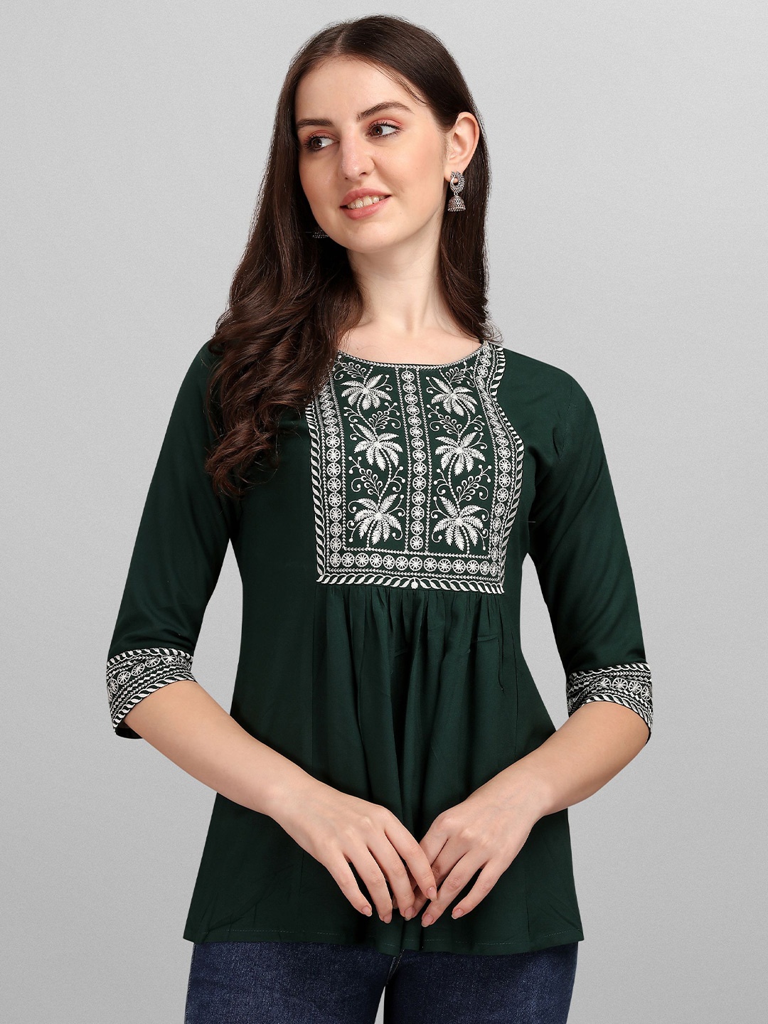 

FabFairy Green & White Print Longline Top