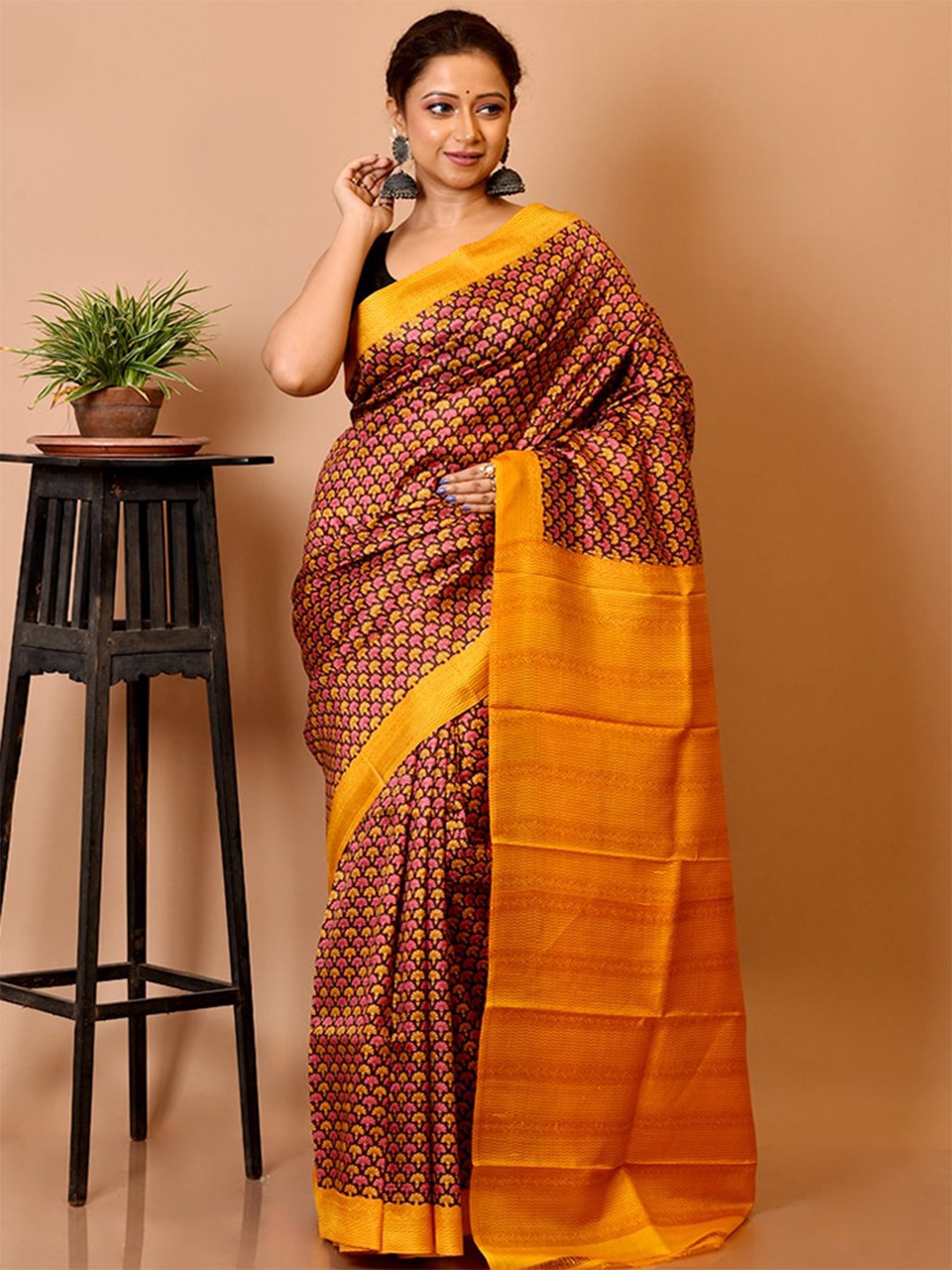 

AllSilks Maroon & Orange Floral Pure Silk Murshidabad Saree