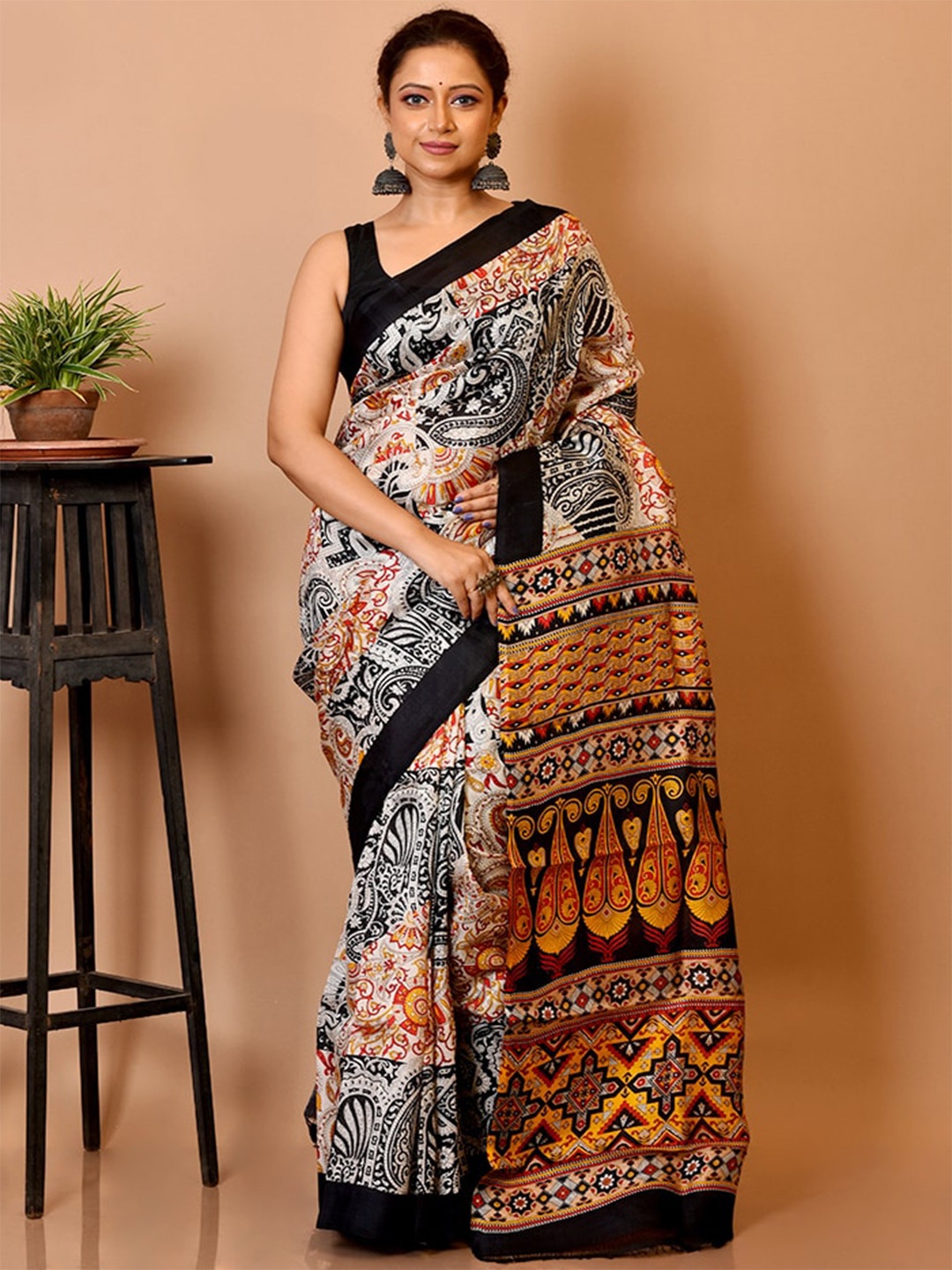 

AllSilks Cream-Coloured & Black Paisley Pure Silk Murshidabad silk Saree