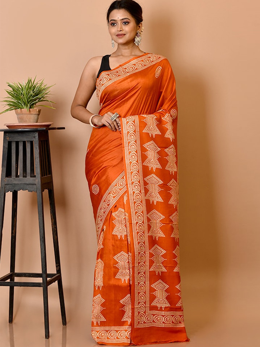 

AllSilks Rust & White Ethnic Motifs Pure Silk Murshidabad Saree
