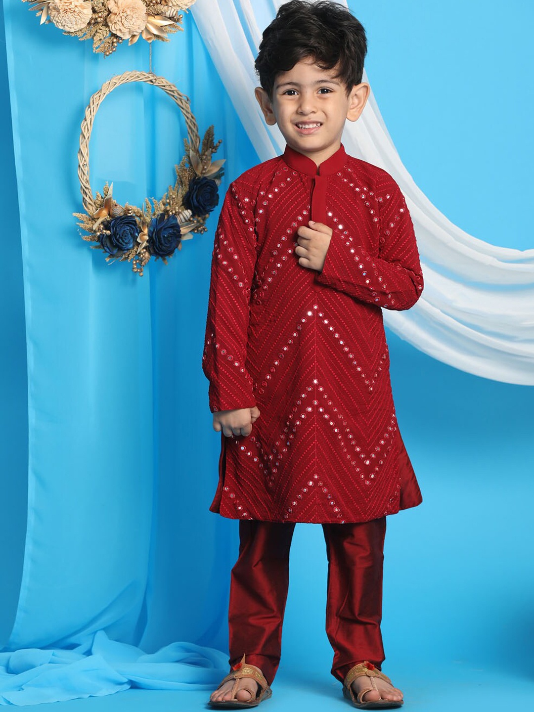 

VASTRAMAY Boys Maroon Embroidered Mirror Work Kurta With Churidar Pant