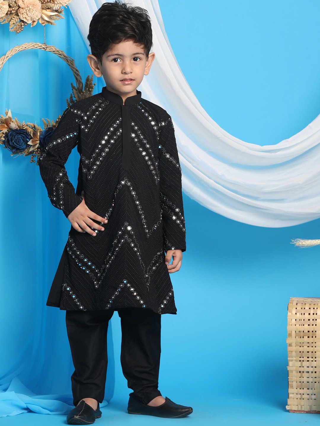 

VASTRAMAY Boys Black Embroidered Mirror Work Kurta With Churidar Pant