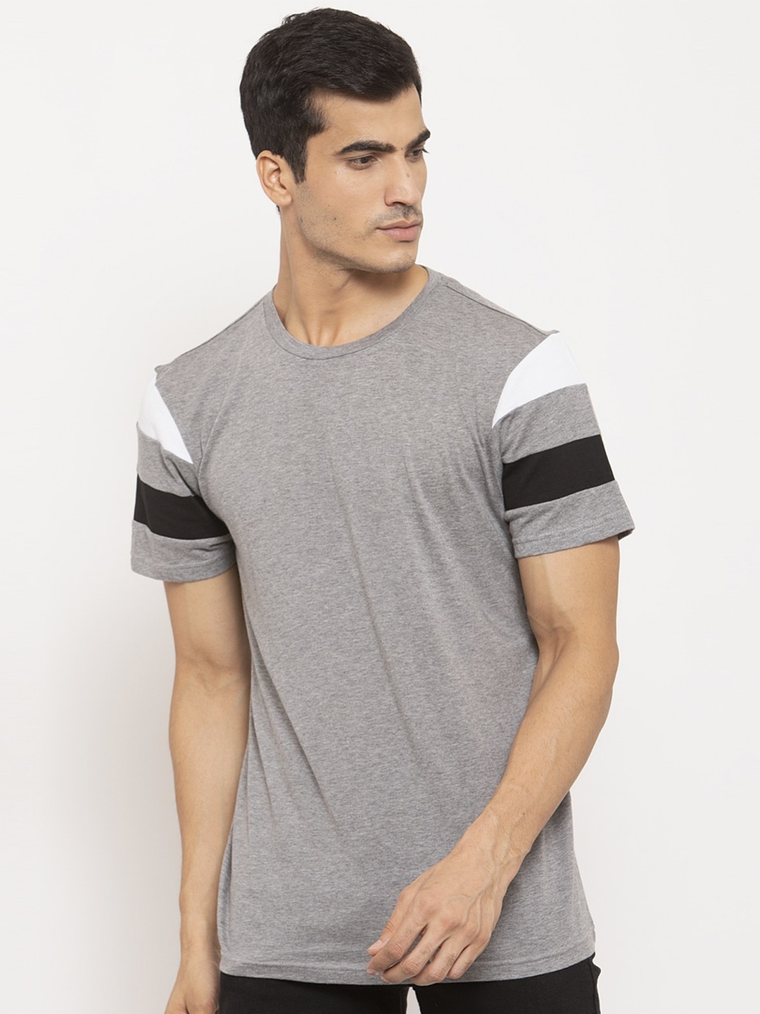 

DOOR74 Men Grey Cotton T-shirt