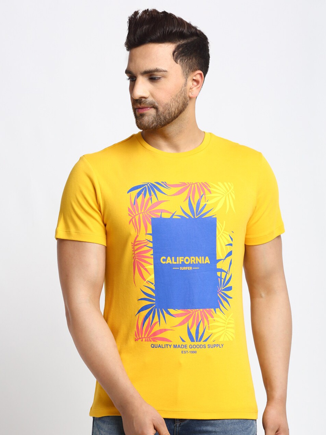 

DOOR74 Men Mustard Yellow & Blue Printed Cotton T-shirt