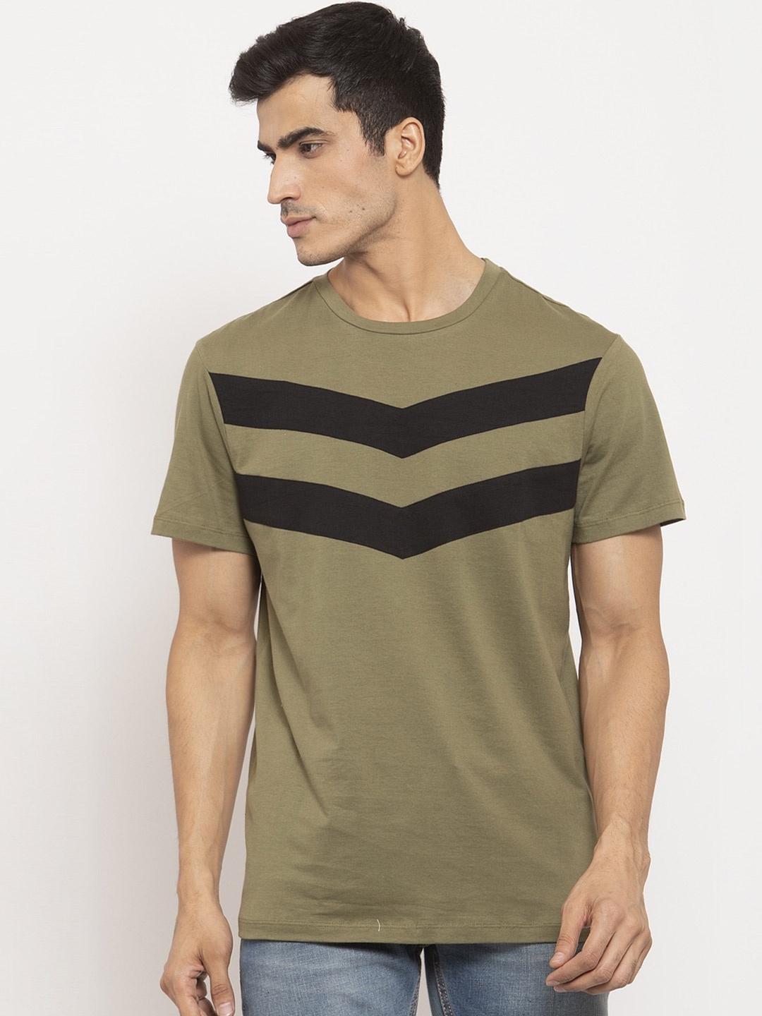 

DOOR74 Men Olive Green & Black Striped Cotton T-shirt