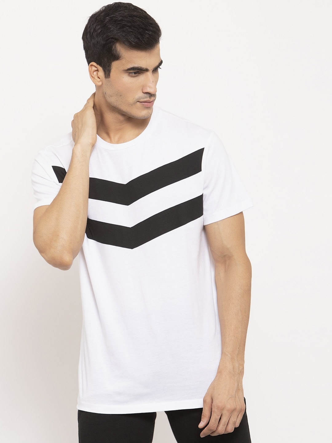 

DOOR74 Men White & Black Striped Monochrome Cotton T-shirt