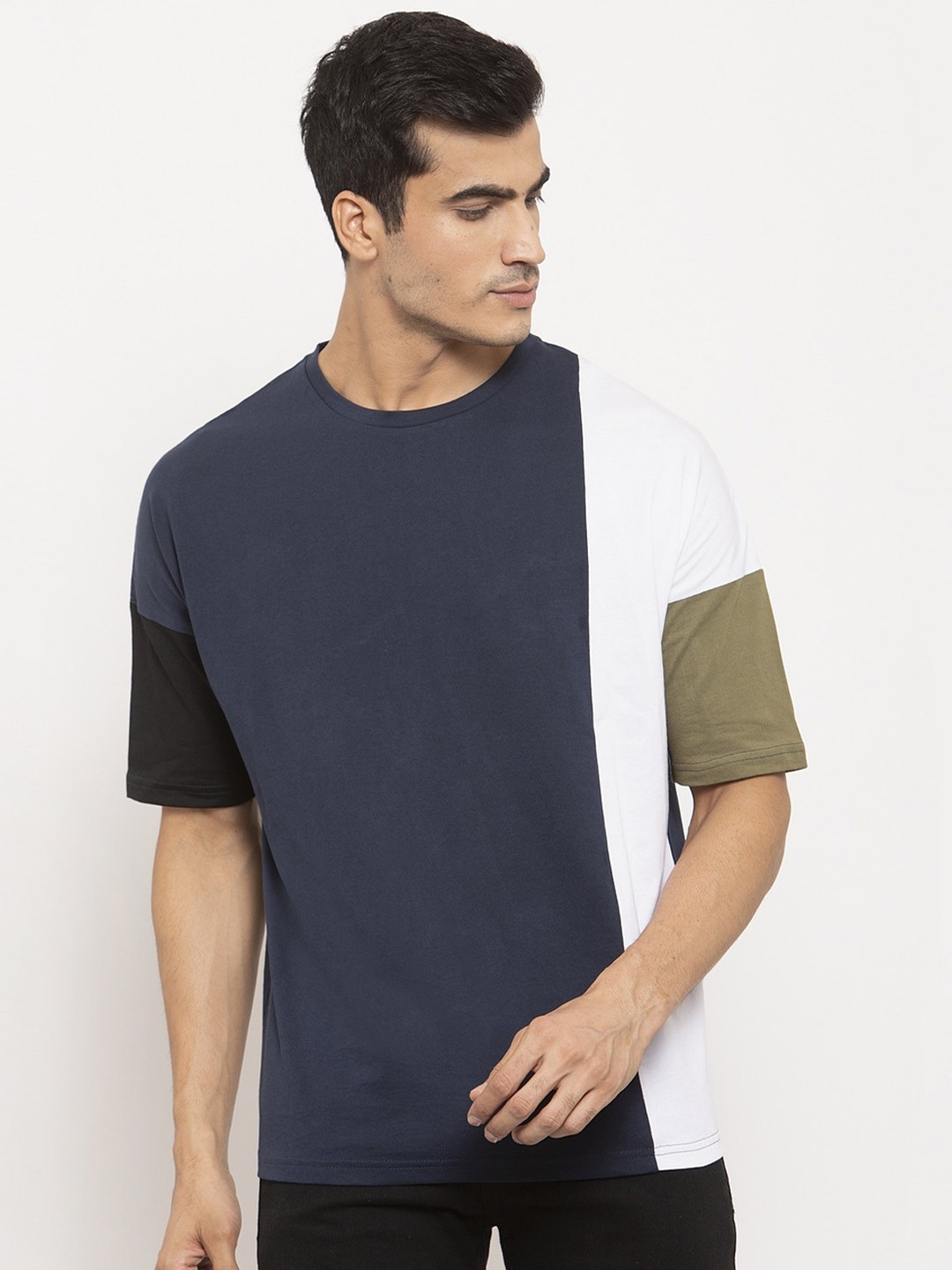 

DOOR74 Men Blue & White Colourblocked Extended Sleeves Boxy Cotton T-shirt