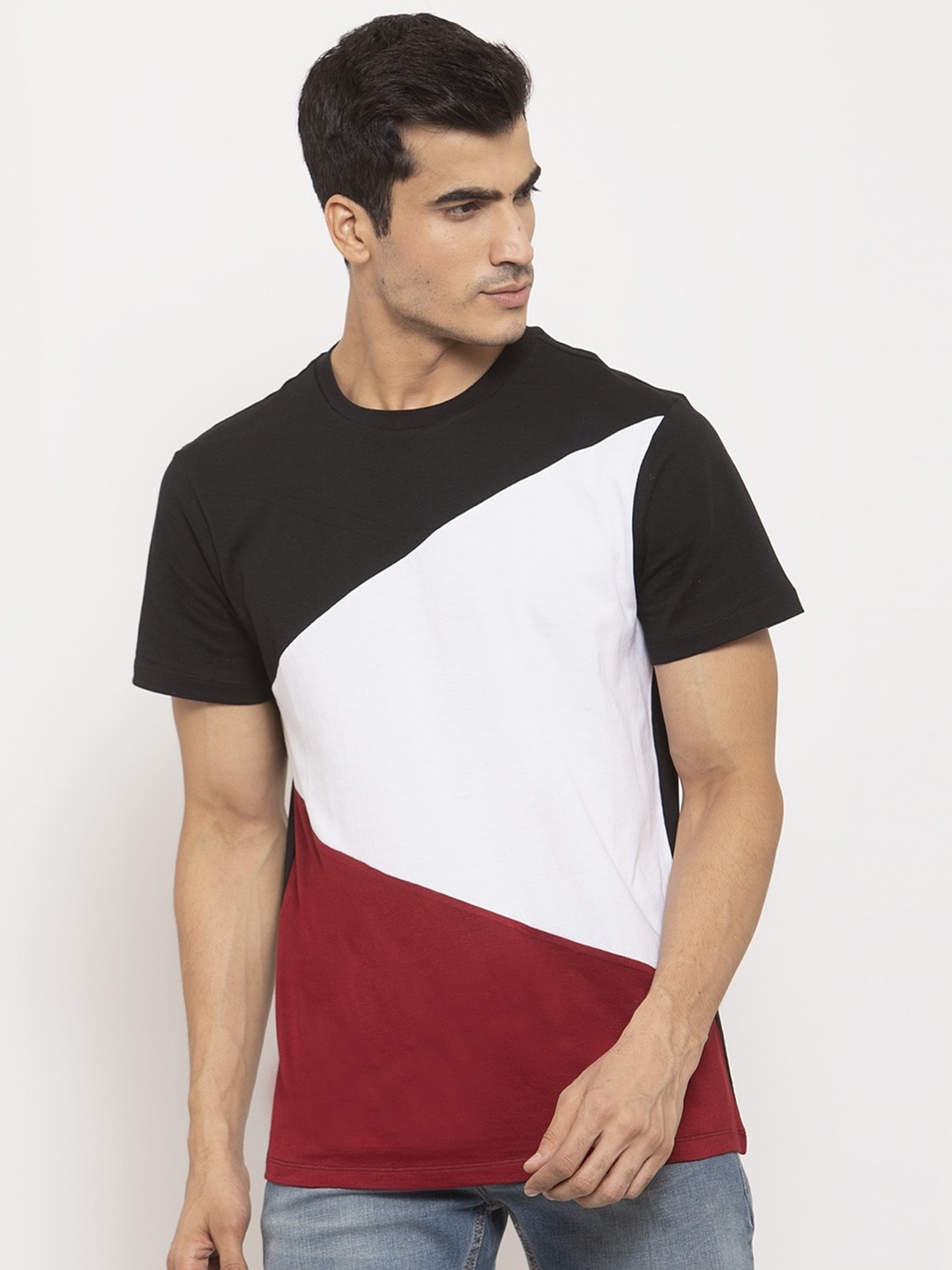 

DOOR74 Men Black & White Colourblocked Cotton T-shirt