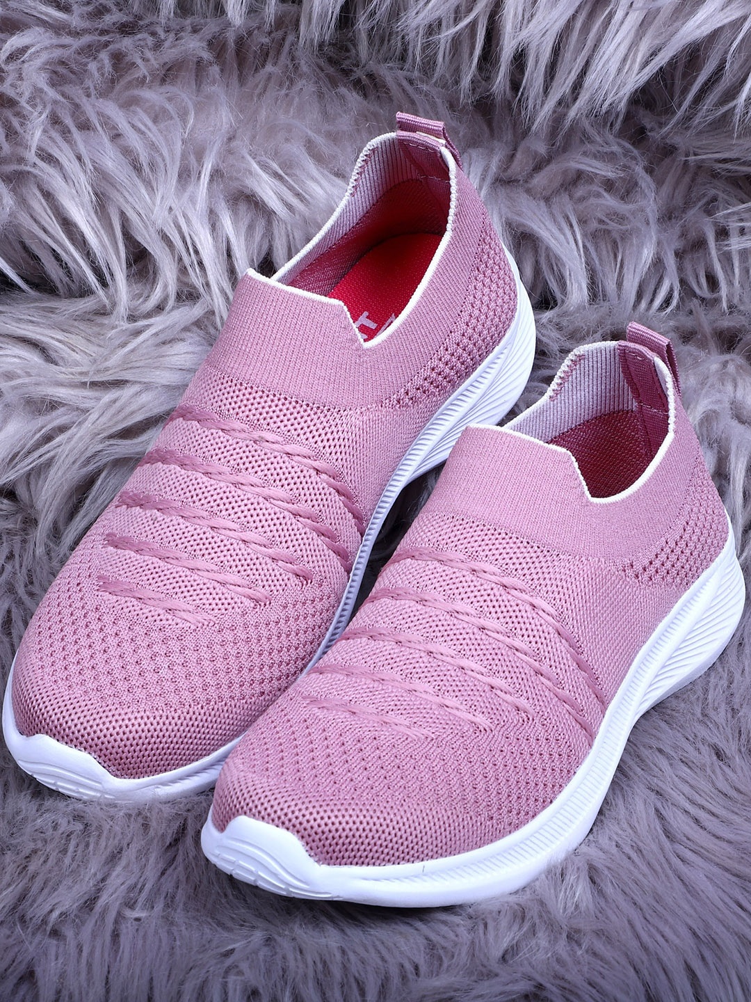 

TPENT Women Rose Woven Design Slip-On Sneakers