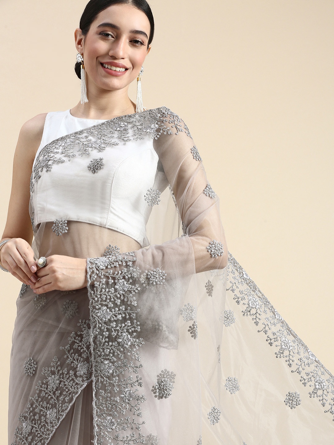 

kasee Grey Floral Embroidered Net Saree