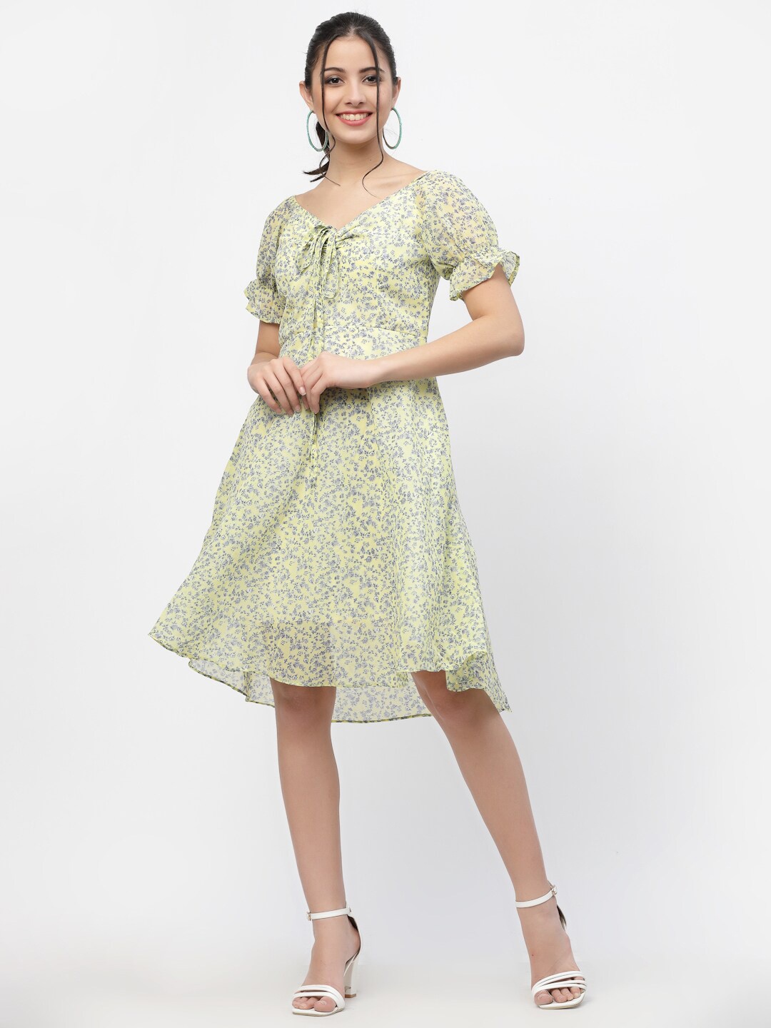 

MISS AYSE Yellow & Grey Floral Georgette Dress