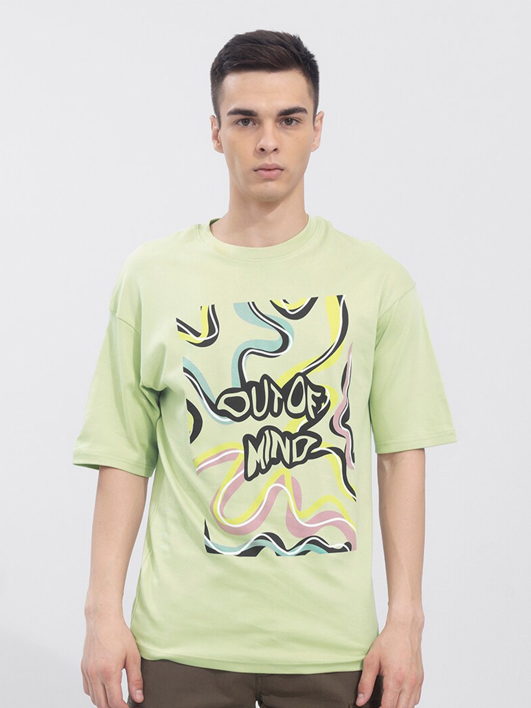 

Snitch Men Green Printed Cotton Oversized T-shirt