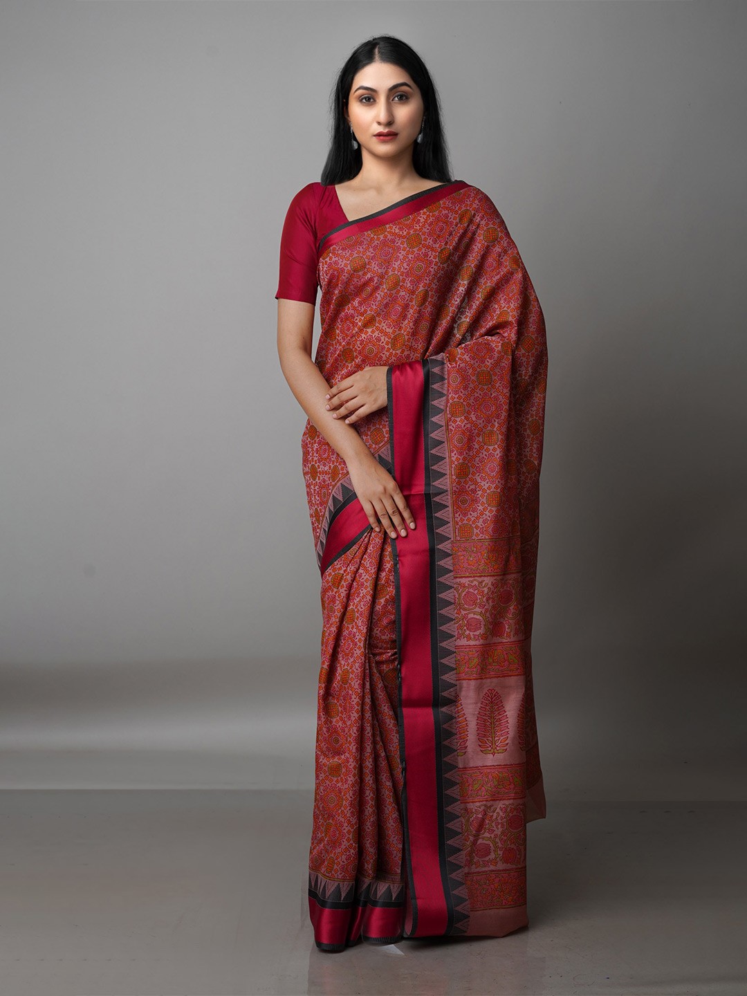 

Unnati Silks Pink & Green Ethnic Motifs Silk Cotton Chanderi Saree