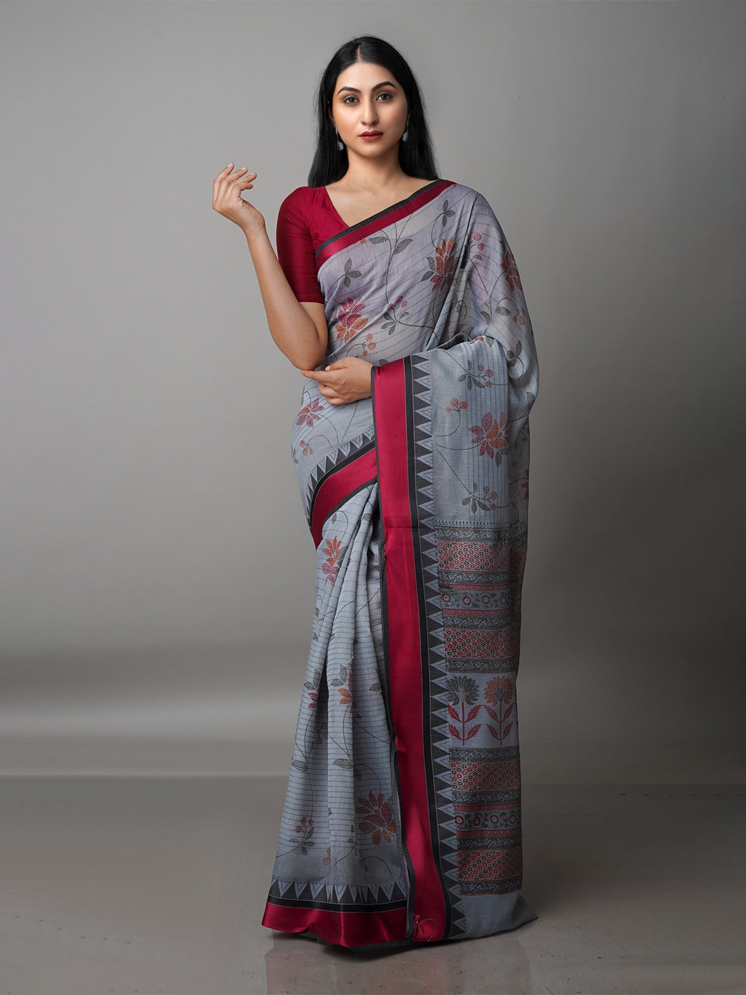 

Unnati Silks Grey & Red Floral Silk Cotton Chanderi Saree