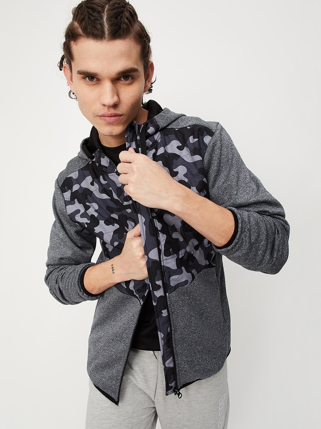 

max Men Grey Camouflage Windcheater Tailored Jacket