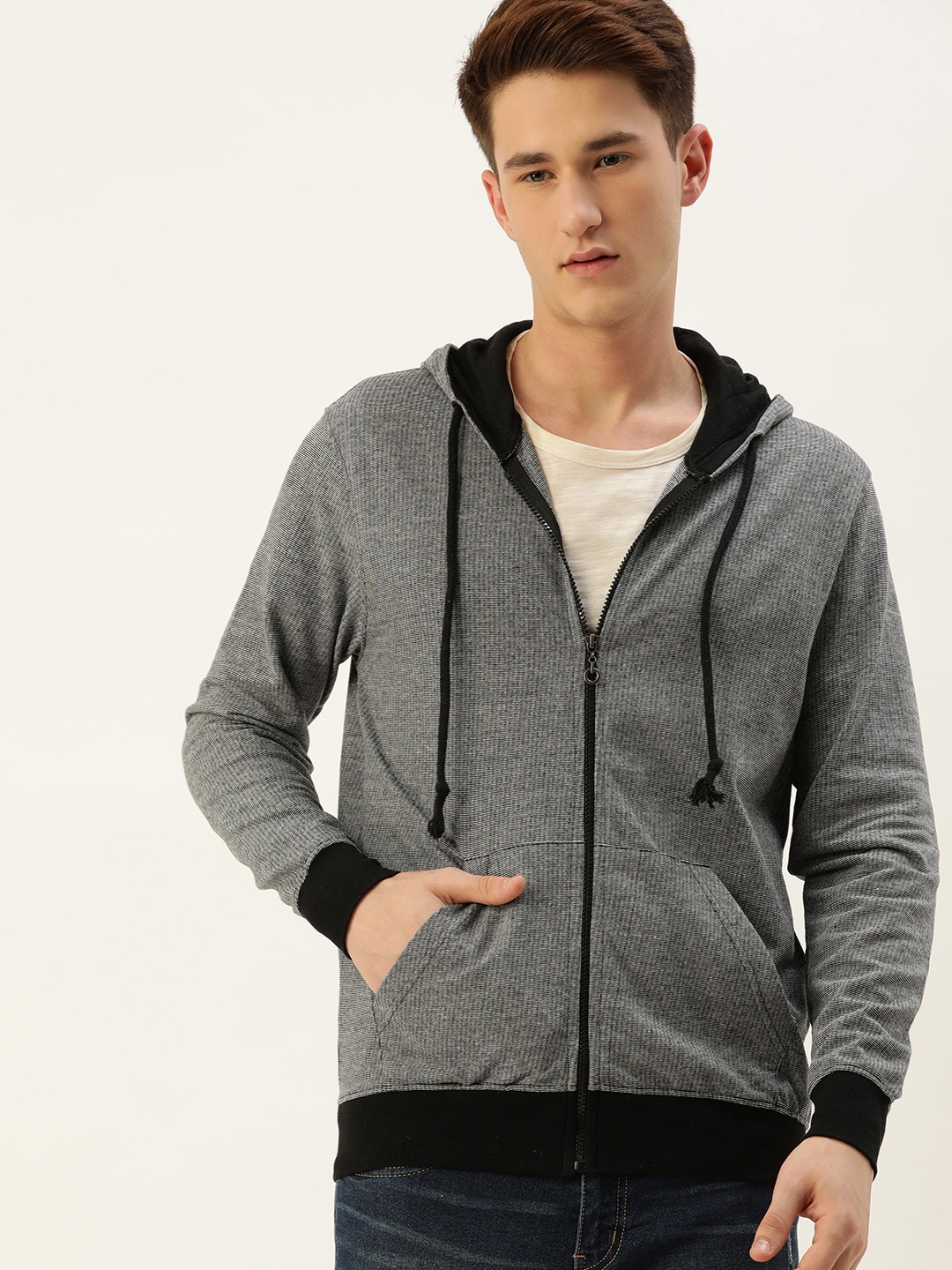 

ARISE Men Grey Hooded Sweatshirt