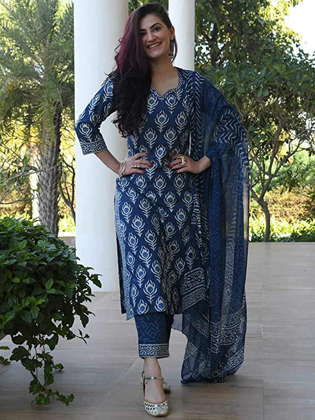 

Lookmark Women Navy Blue Floral Printed Kurta with Trousers & Dupatta