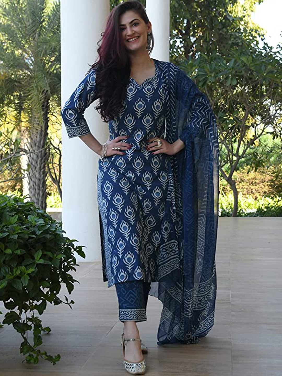 

Lookmark Women Navy Blue Ethnic Motifs Printed Kurta with Trousers & Dupatta