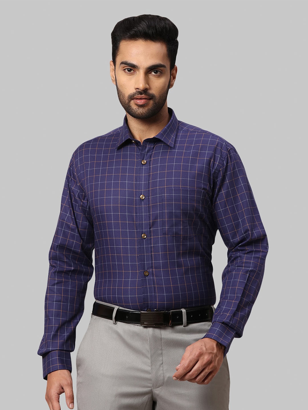 

Park Avenue Men Checked Cotton Formal Shirt, Navy blue