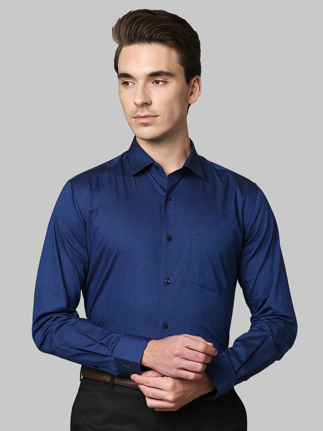 

Park Avenue Men Navy Blue Self Design Cotton Formal Shirt