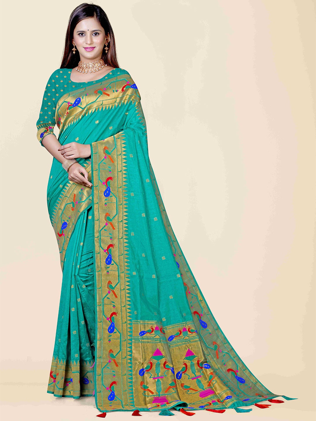 

KAJREE Green & Red Woven Design Zari Silk Blend Paithani Saree