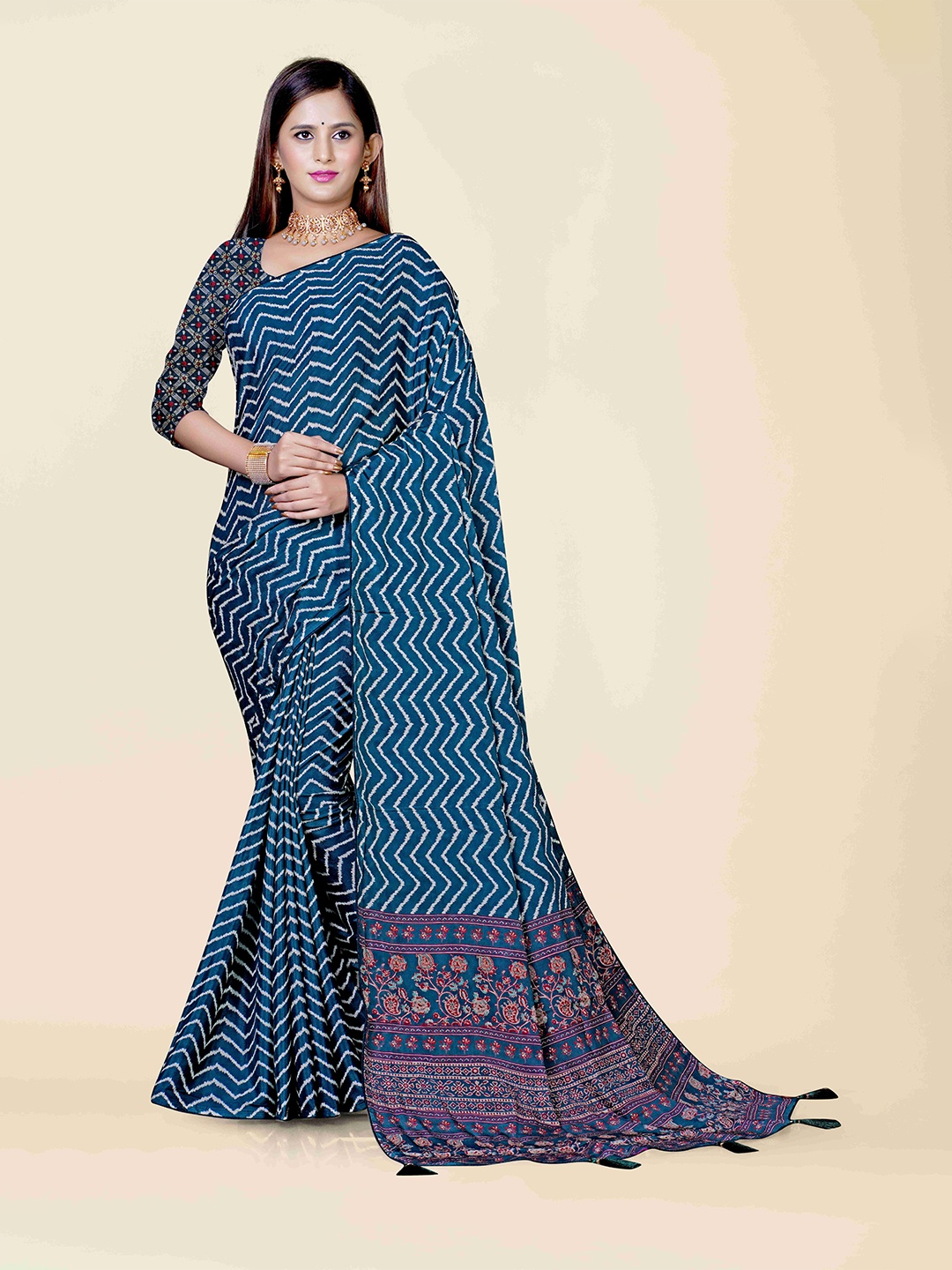 

KAJREE Teal & White Bagh Silk Cotton Baluchari Saree