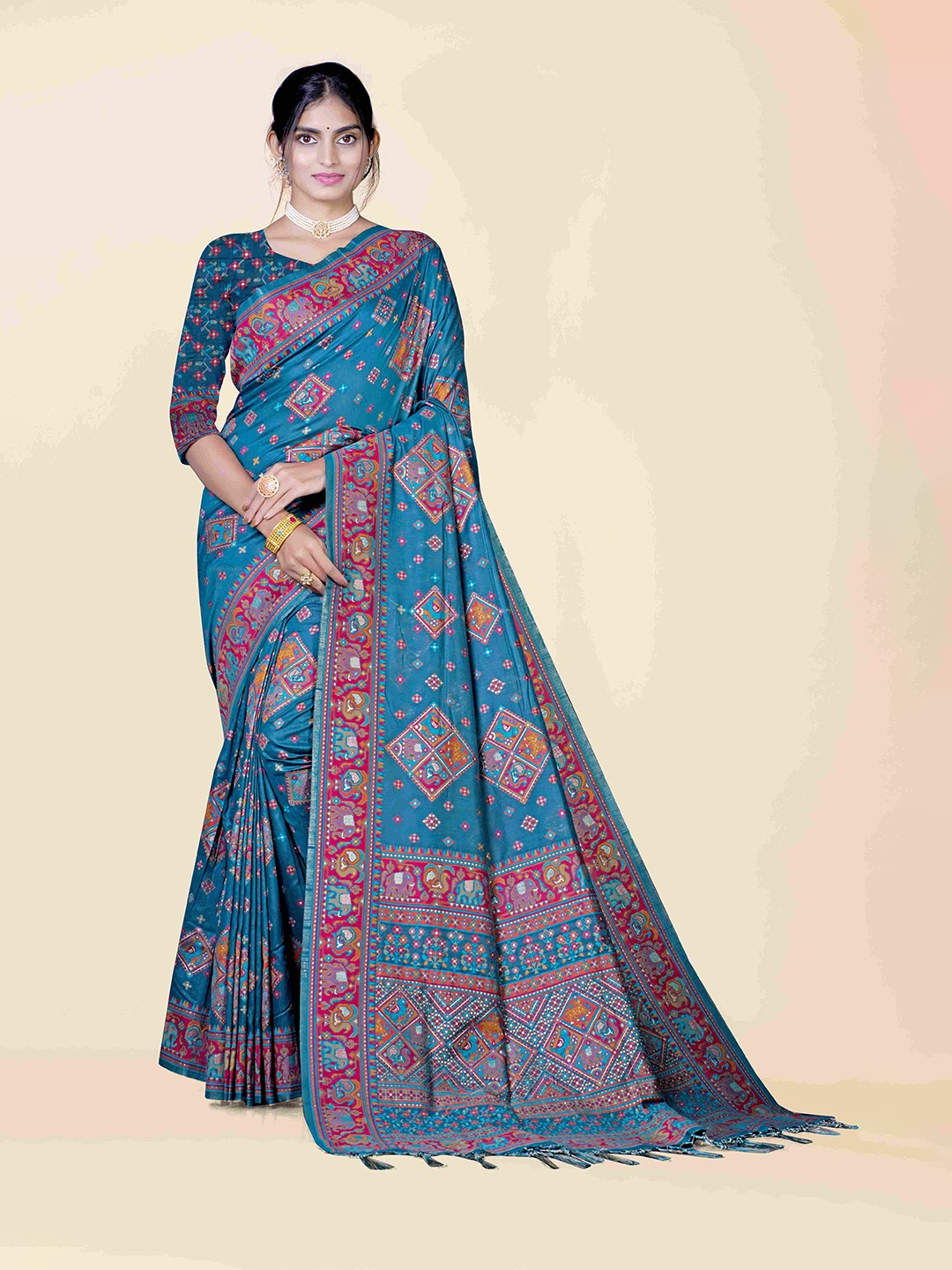 

KAJREE Teal & Pink Woven Design Zari Jamdani Saree