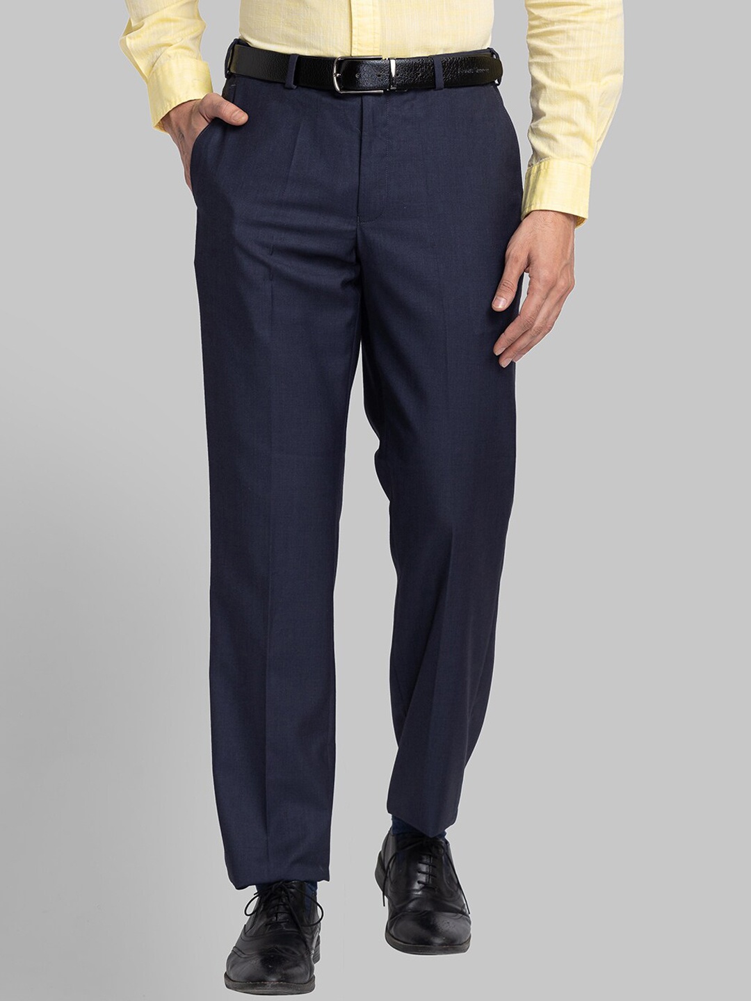 

Park Avenue Men Grey Formal Trousers