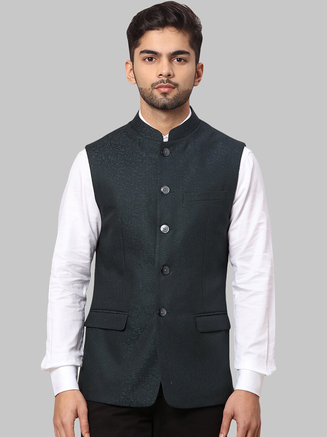 

Park Avenue Men Nehru Jackets, Green