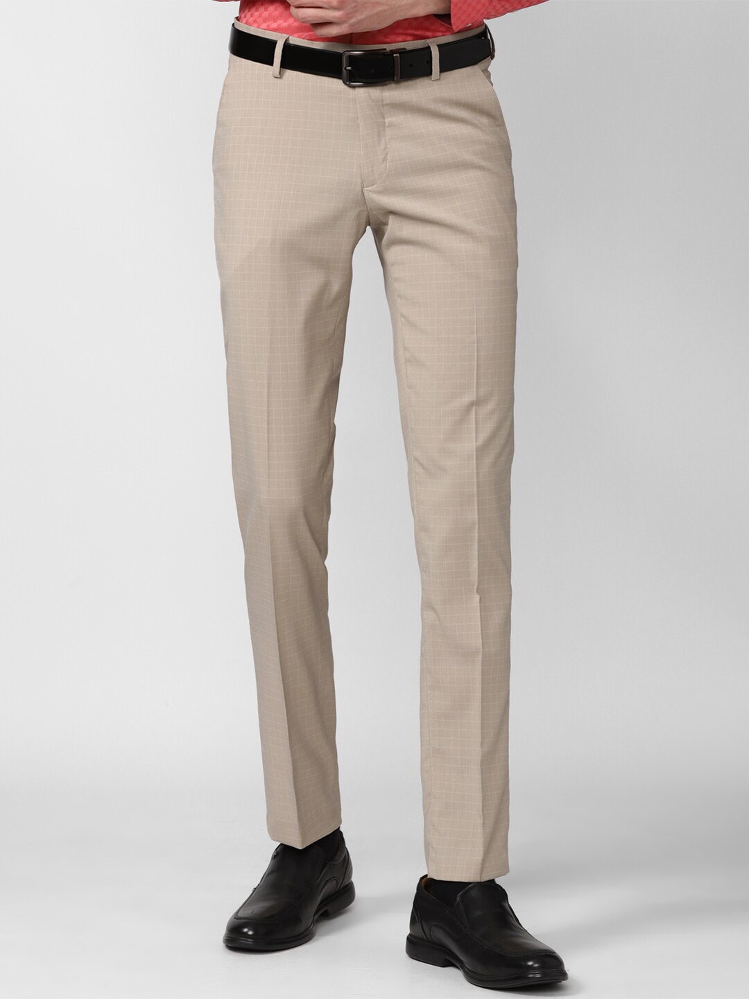 

Peter England Men Khaki Checked Slim Fit Trousers